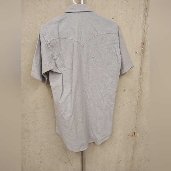 Flying "R" Ranchwear Shirt - Picture 5 of 6